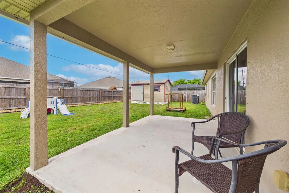 567 Mimosa Street SW Palm Bay, FL 32908