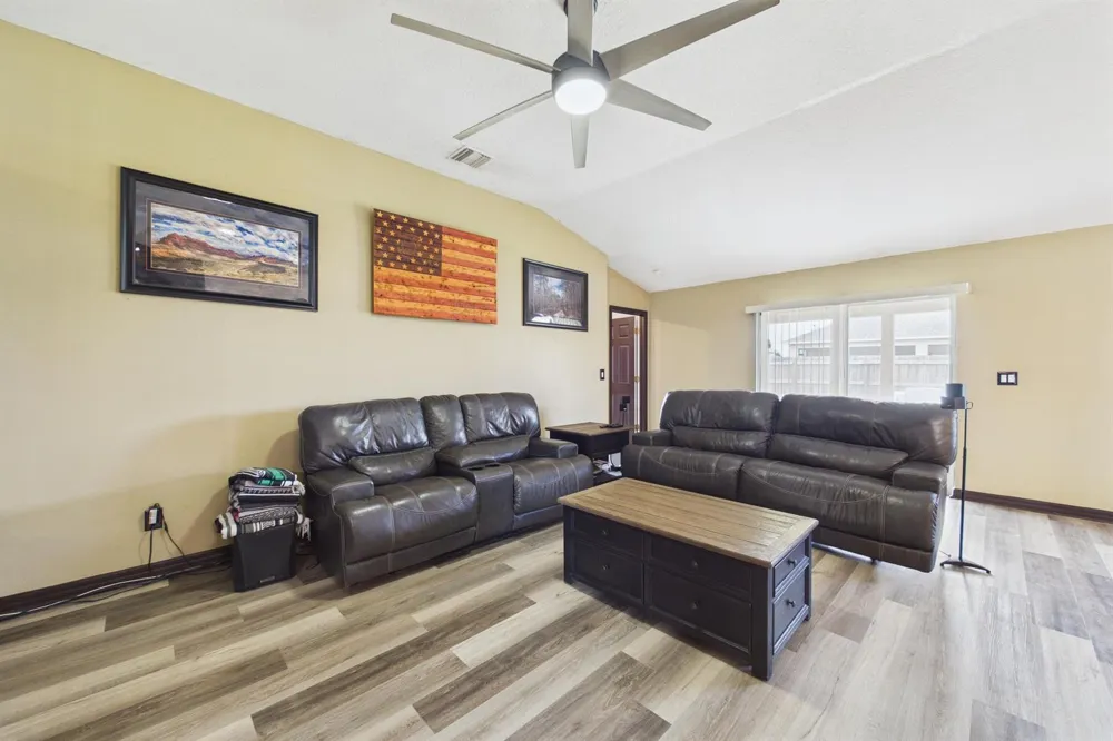 567 Mimosa Street SW Palm Bay, FL 32908