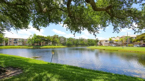 500 Crestwood Ct Court #502