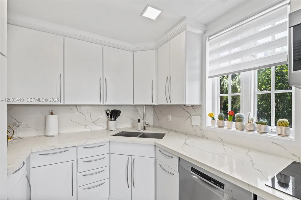 19122 Fisher Island Dr #19122 Miami Beach, FL 33109