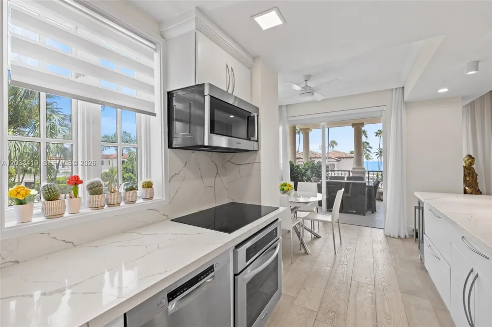 19122 Fisher Island Dr #19122 Miami Beach, FL 33109