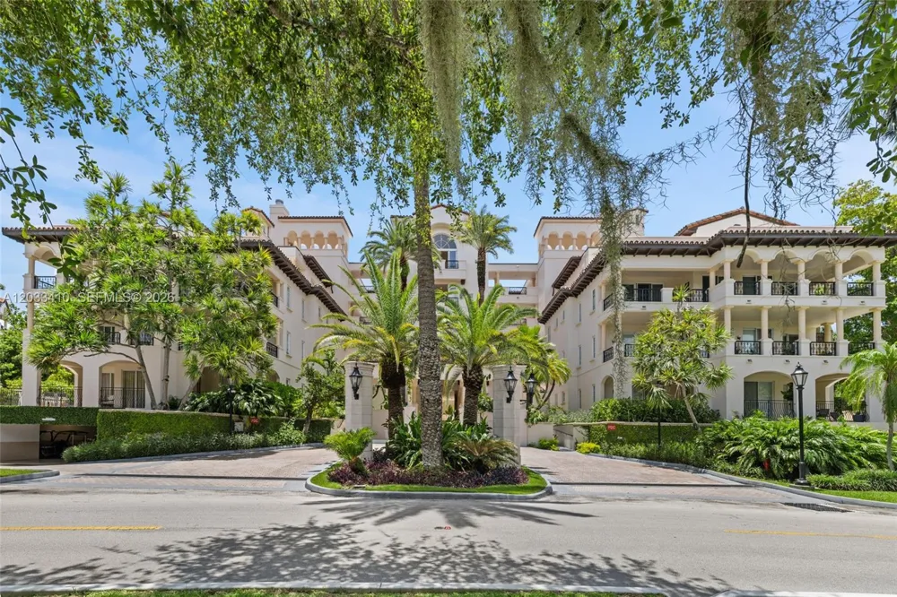 19122 Fisher Island Dr #19122 Miami Beach, FL 33109