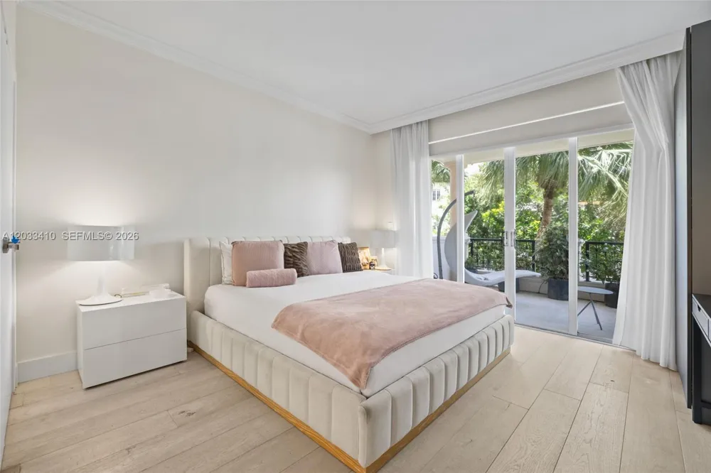 19122 Fisher Island Dr #19122 Miami Beach, FL 33109