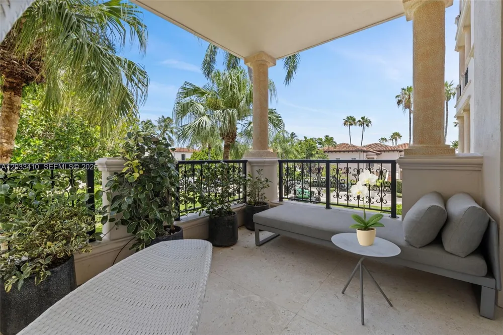 19122 Fisher Island Dr #19122 Miami Beach, FL 33109