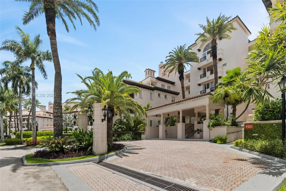 19122 Fisher Island Dr #19122 Miami Beach, FL 33109