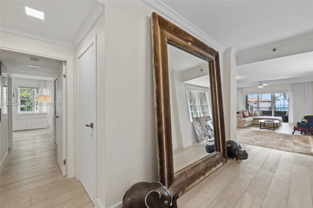 19122 Fisher Island Dr #19122 Miami Beach, FL 33109