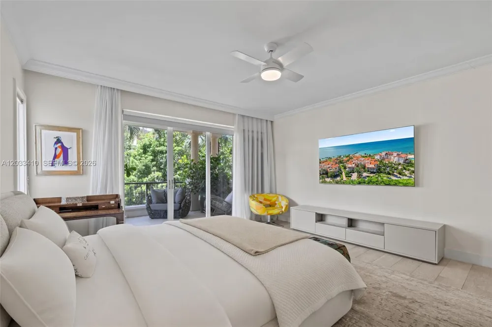19122 Fisher Island Dr #19122 Miami Beach, FL 33109