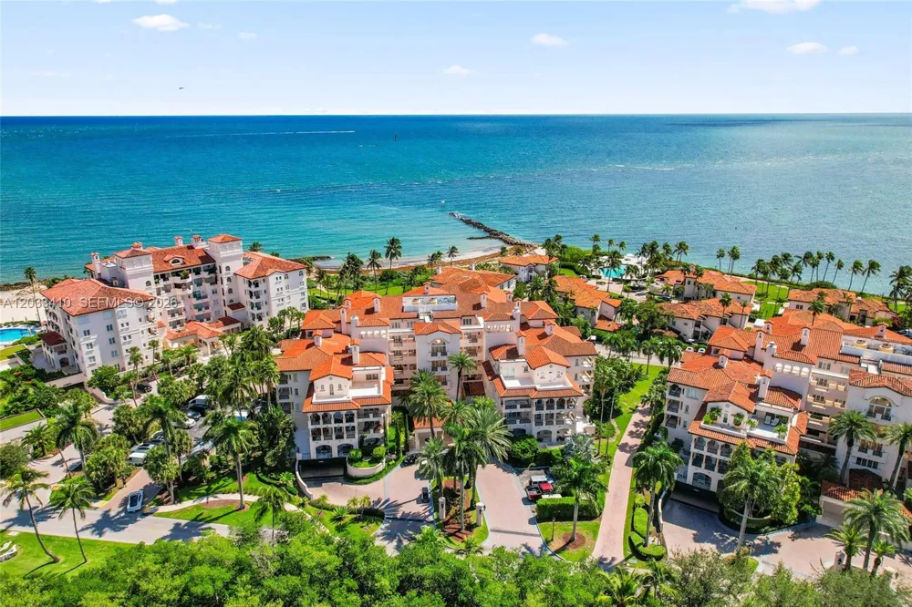 19122 Fisher Island Dr #19122 Miami Beach, FL 33109