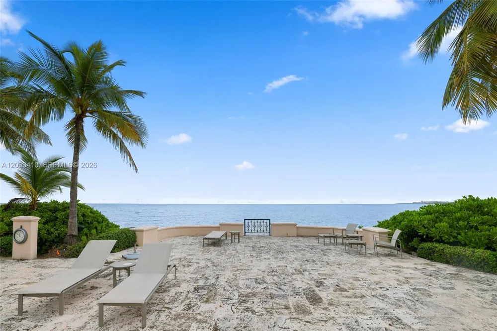 19122 Fisher Island Dr #19122 Miami Beach, FL 33109