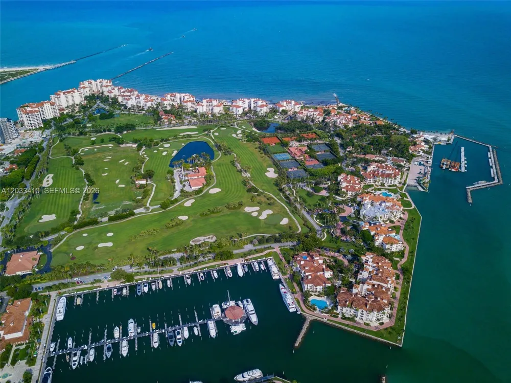 19122 Fisher Island Dr #19122 Miami Beach, FL 33109