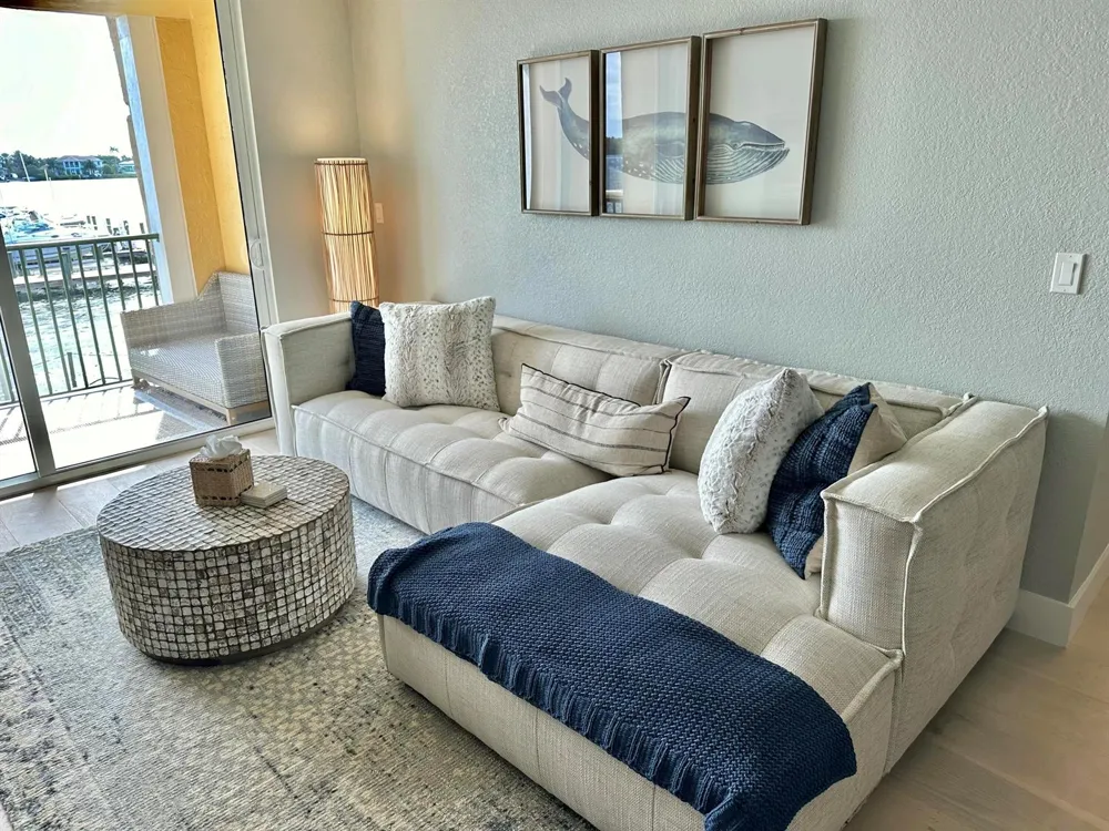 167 Yacht Club Way #204 Hypoluxo, FL 33462
