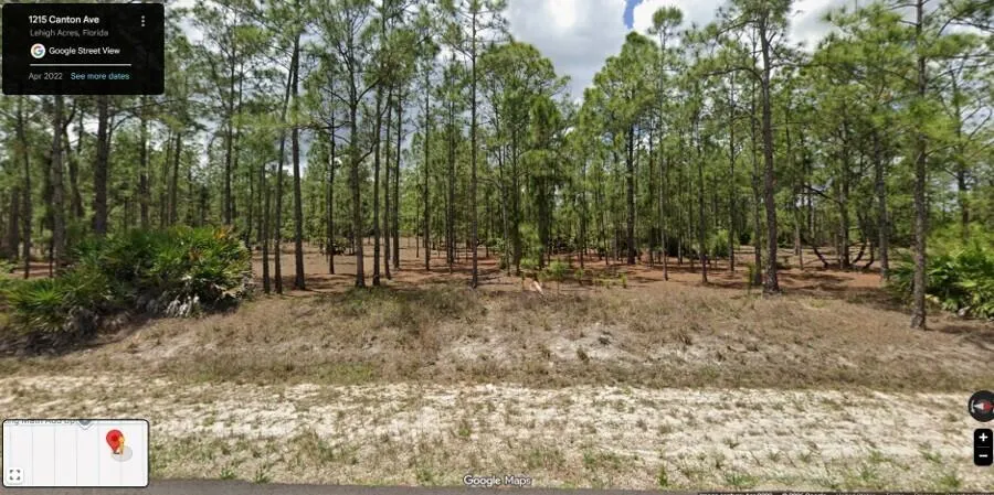 1215 Canton Avenue Lehigh Acres, FL 33972