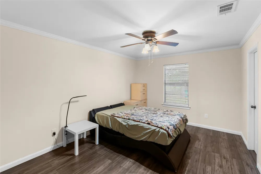 1121 Sam Houston Drive Garland, TX 75042