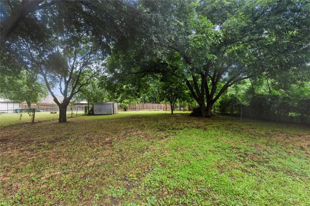 1121 Sam Houston Drive Garland, TX 75042