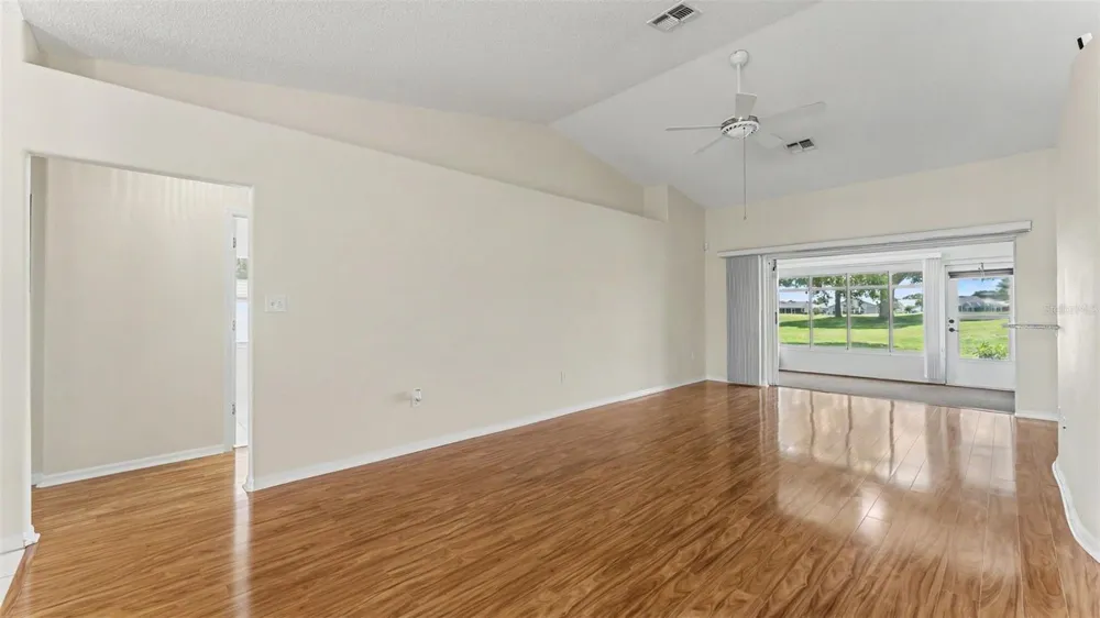 6008 SWALLOW DRIVE Lakeland, FL 33809