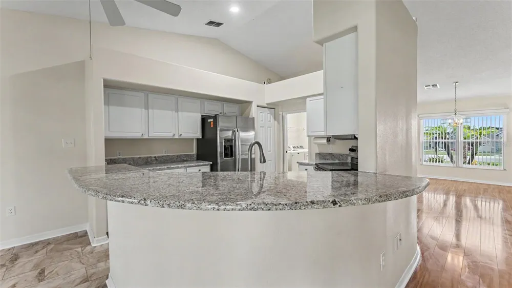6008 SWALLOW DRIVE Lakeland, FL 33809