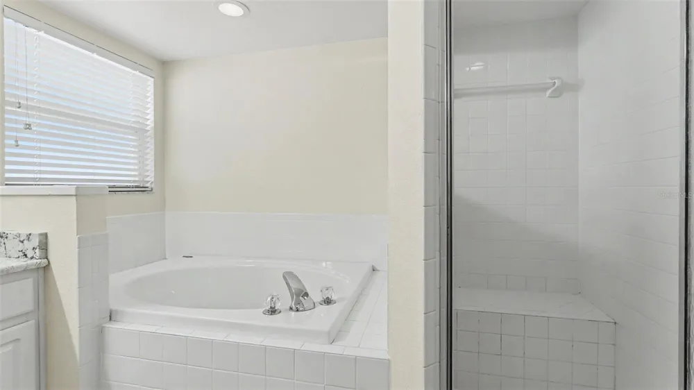 6008 SWALLOW DRIVE Lakeland, FL 33809