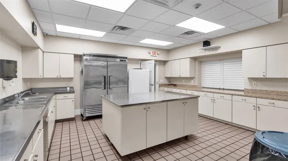 6008 SWALLOW DRIVE Lakeland, FL 33809