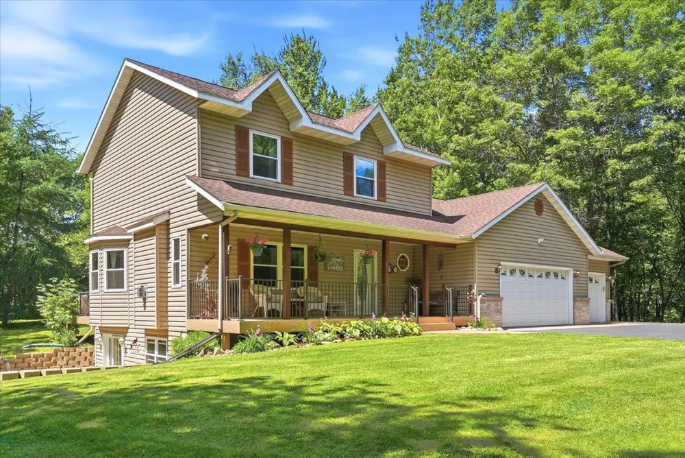 733 220th Street Osceola, WI 54020