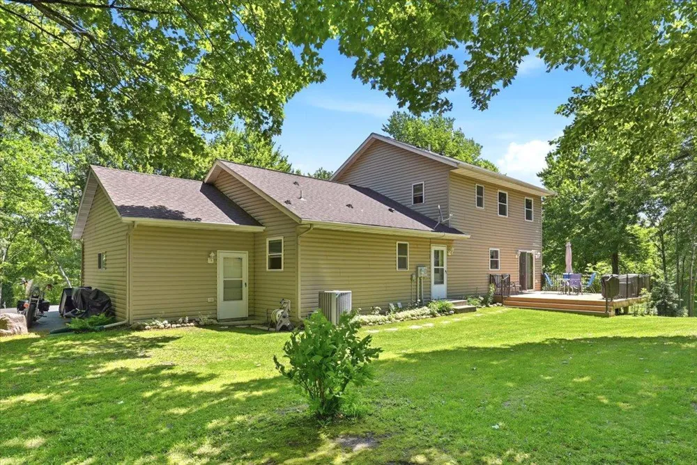 733 220th Street Osceola, WI 54020