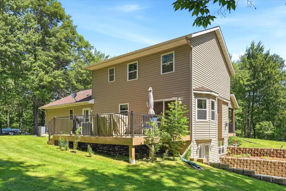 733 220th Street Osceola, WI 54020