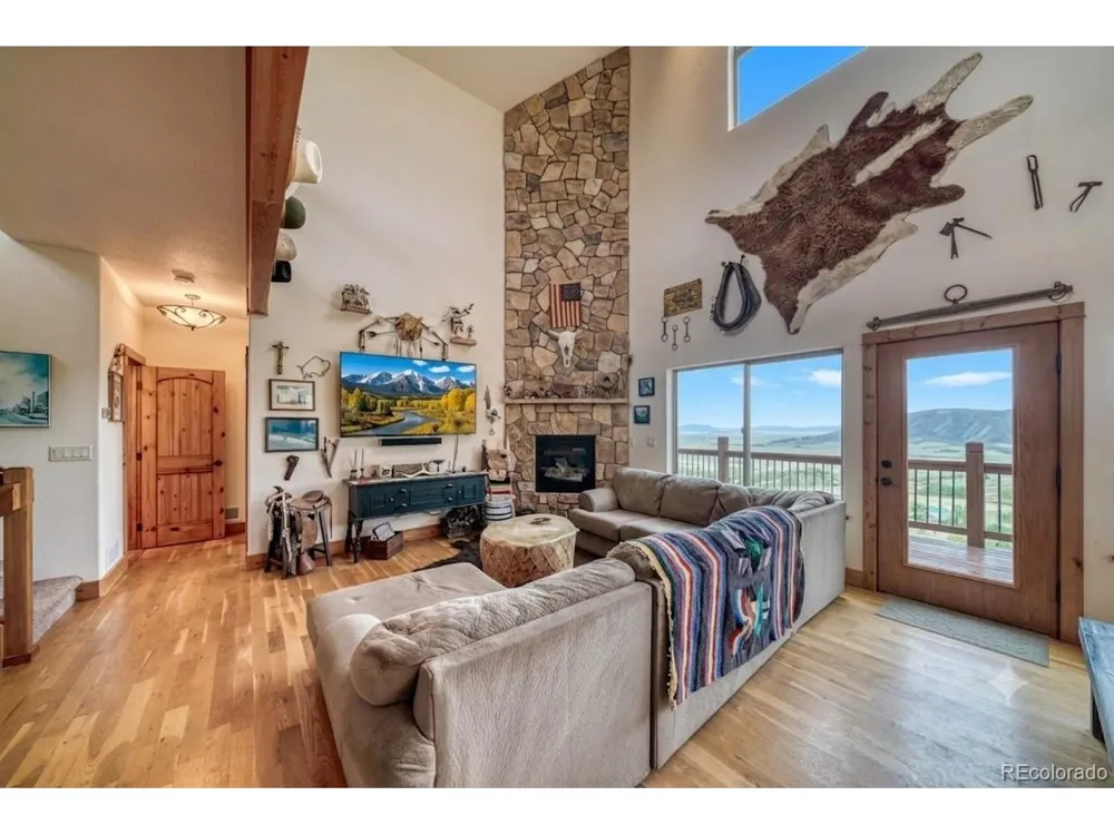 2977 High Creek Road Fairplay, CO 80440