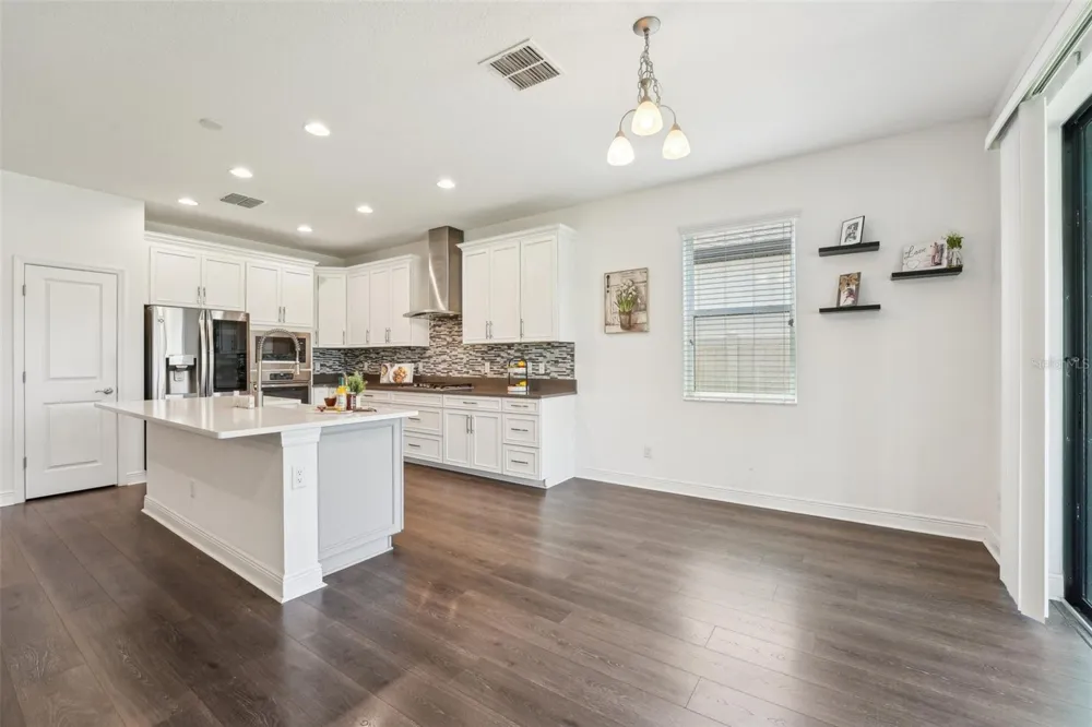 1741 CHERRY WALK ROAD Lutz, FL 33558
