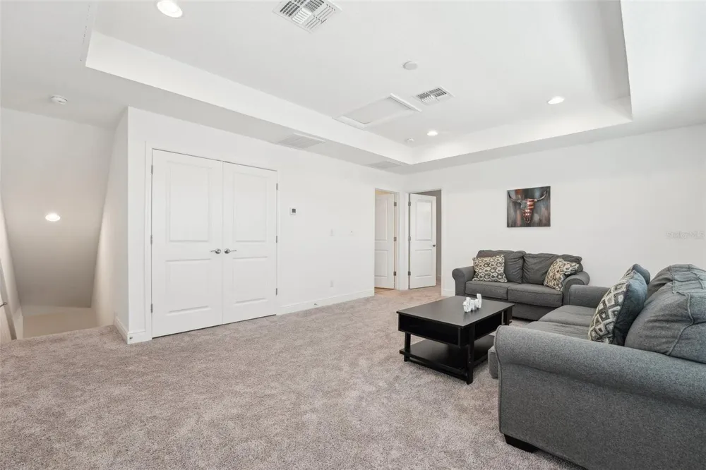 1741 CHERRY WALK ROAD Lutz, FL 33558