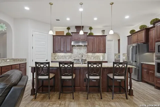 19506 Cresta Alto San Antonio, TX 78256