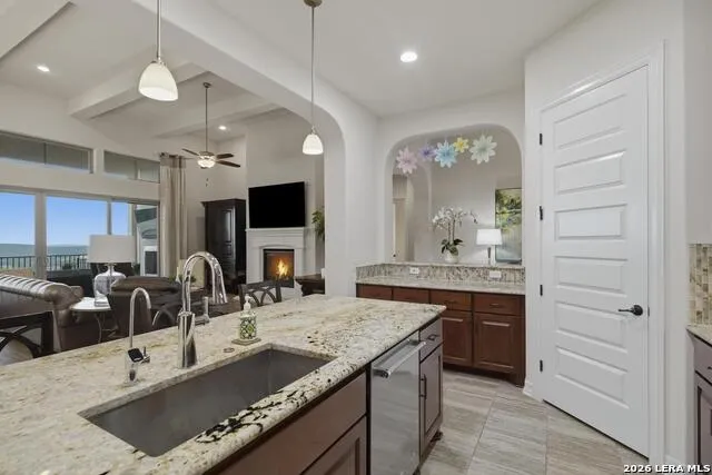 19506 Cresta Alto San Antonio, TX 78256