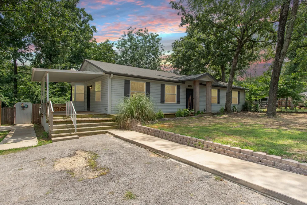 630 Cedarcrest Drive Tool, TX 75143