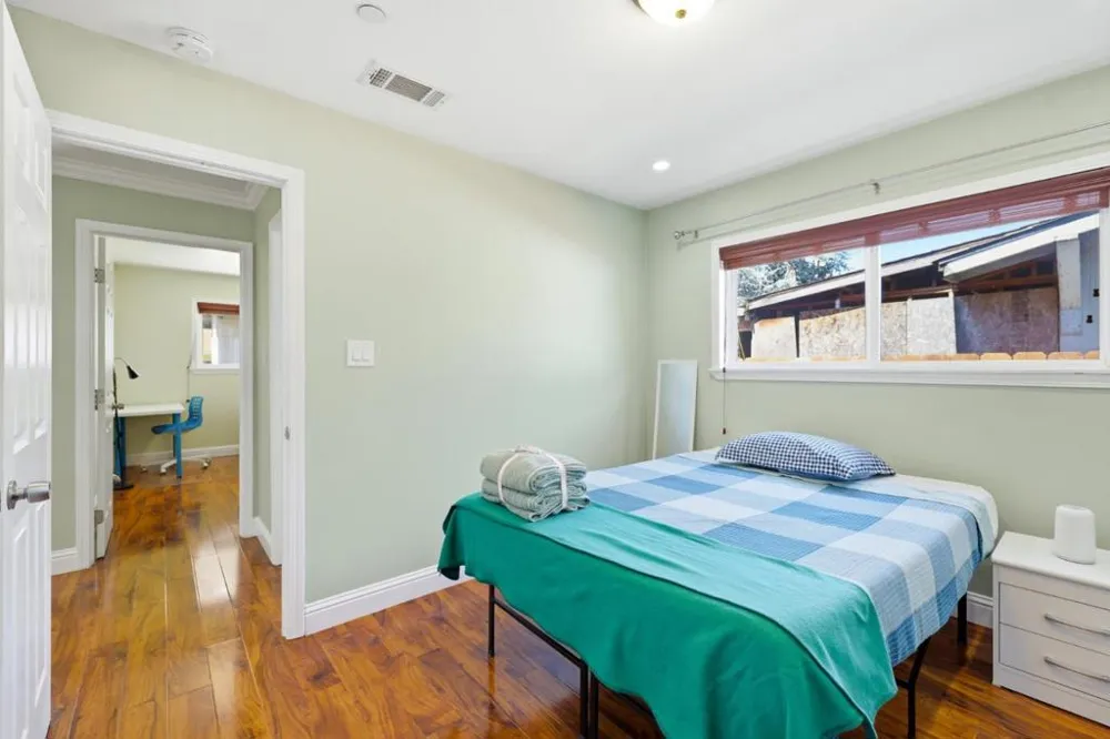 33713 Colgate Drive Union City, CA 94587