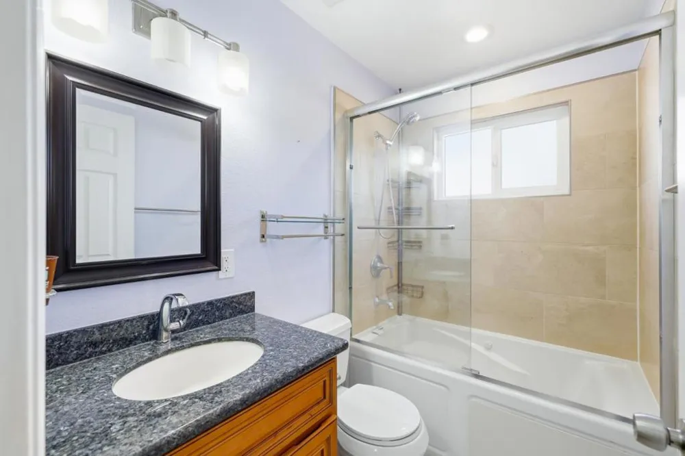 33713 Colgate Drive Union City, CA 94587
