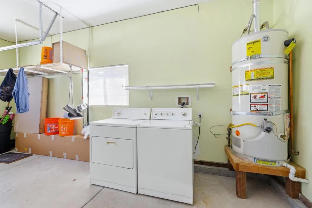 33713 Colgate Drive Union City, CA 94587
