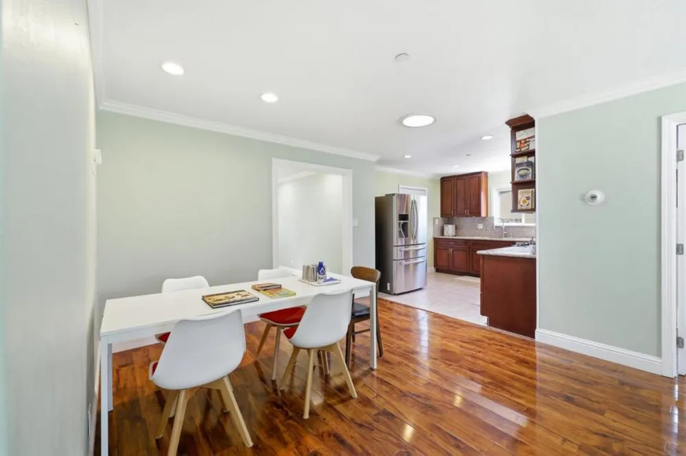 33713 Colgate Drive Union City, CA 94587