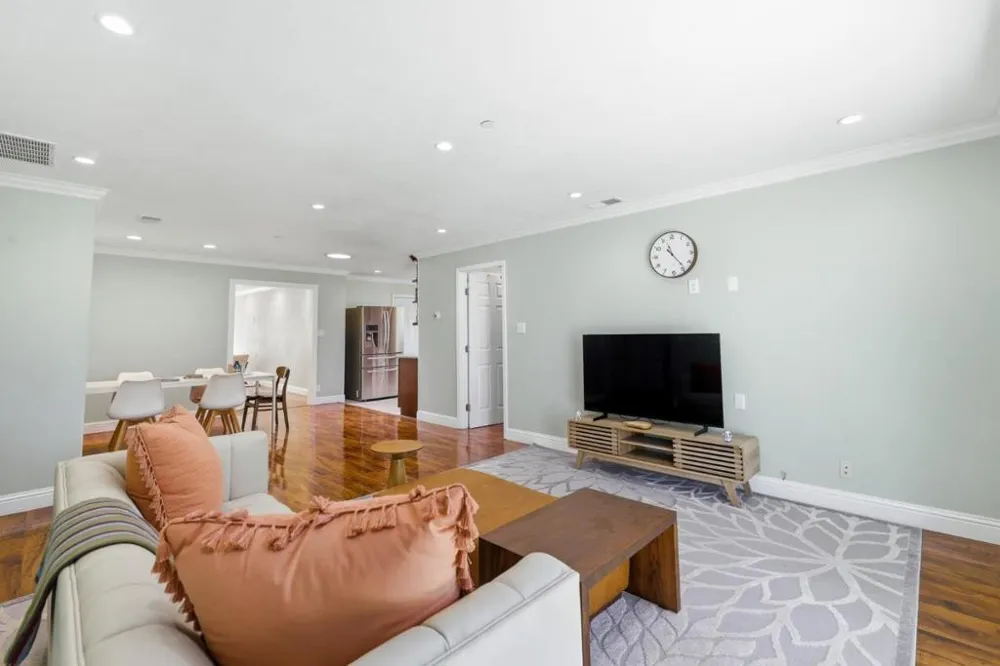 33713 Colgate Drive Union City, CA 94587
