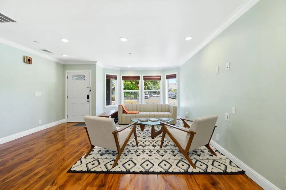 33713 Colgate Drive Union City, CA 94587