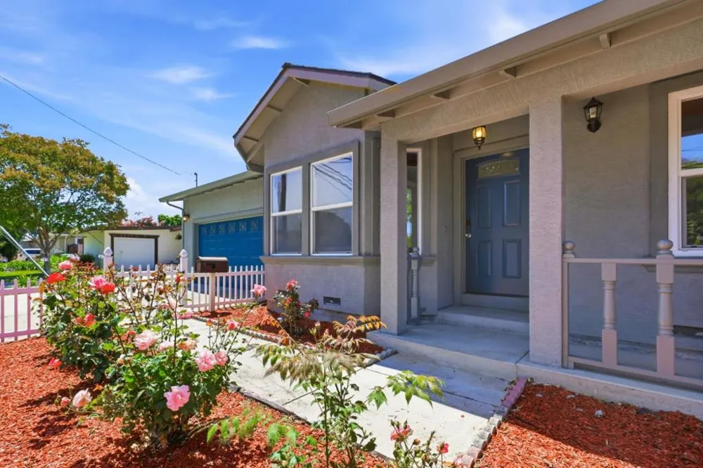 33713 Colgate Drive Union City, CA 94587
