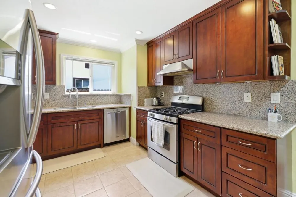 33713 Colgate Drive Union City, CA 94587