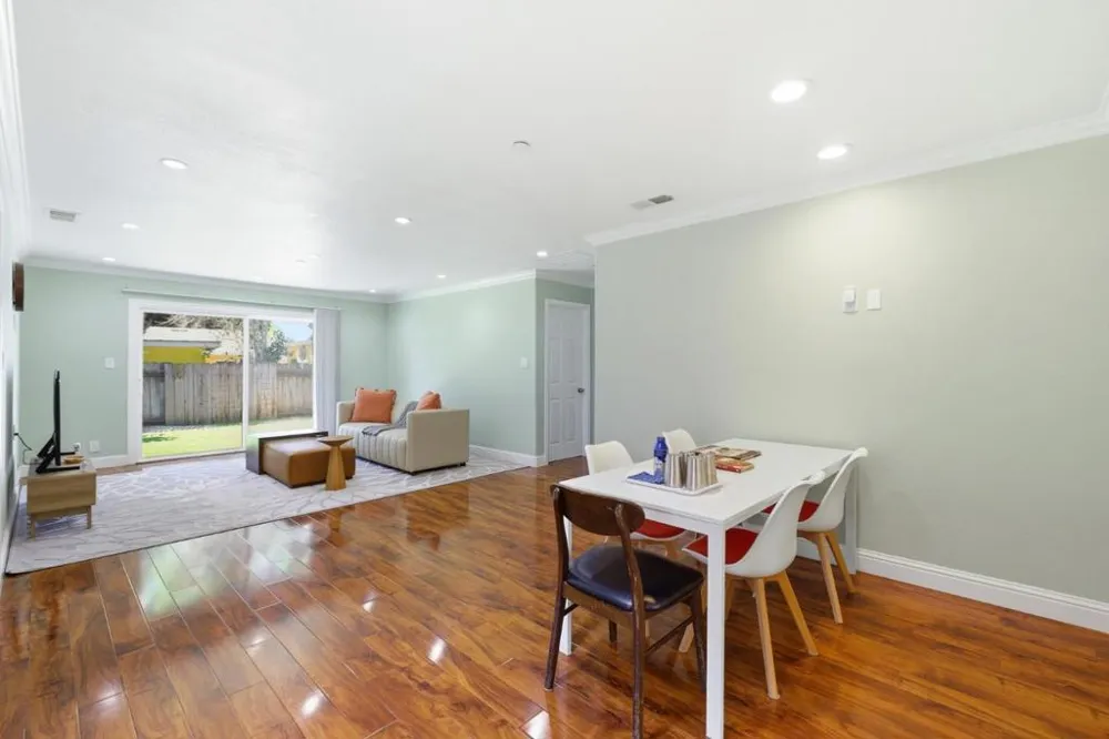 33713 Colgate Drive Union City, CA 94587
