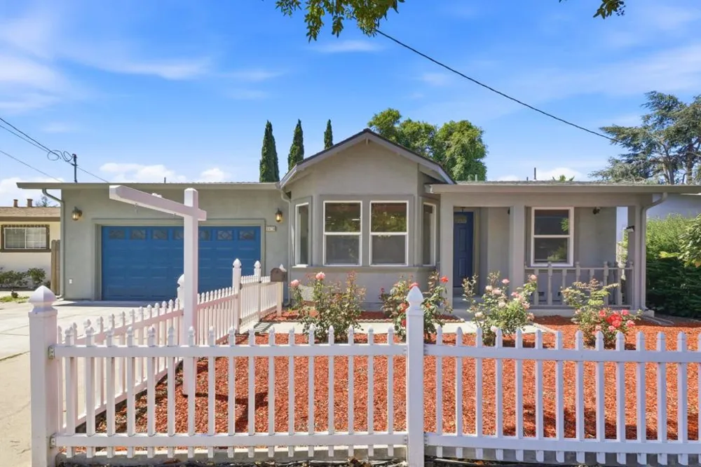 33713 Colgate Drive Union City, CA 94587