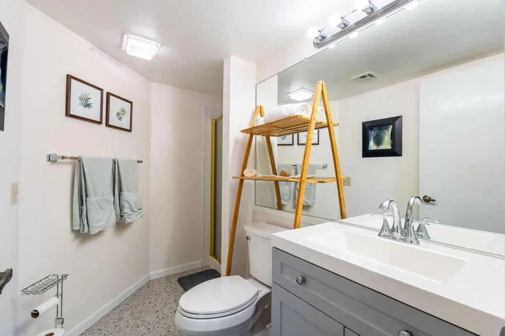 35200 Cathedral Canyon Drive #B10 Cathedral City, CA 92234