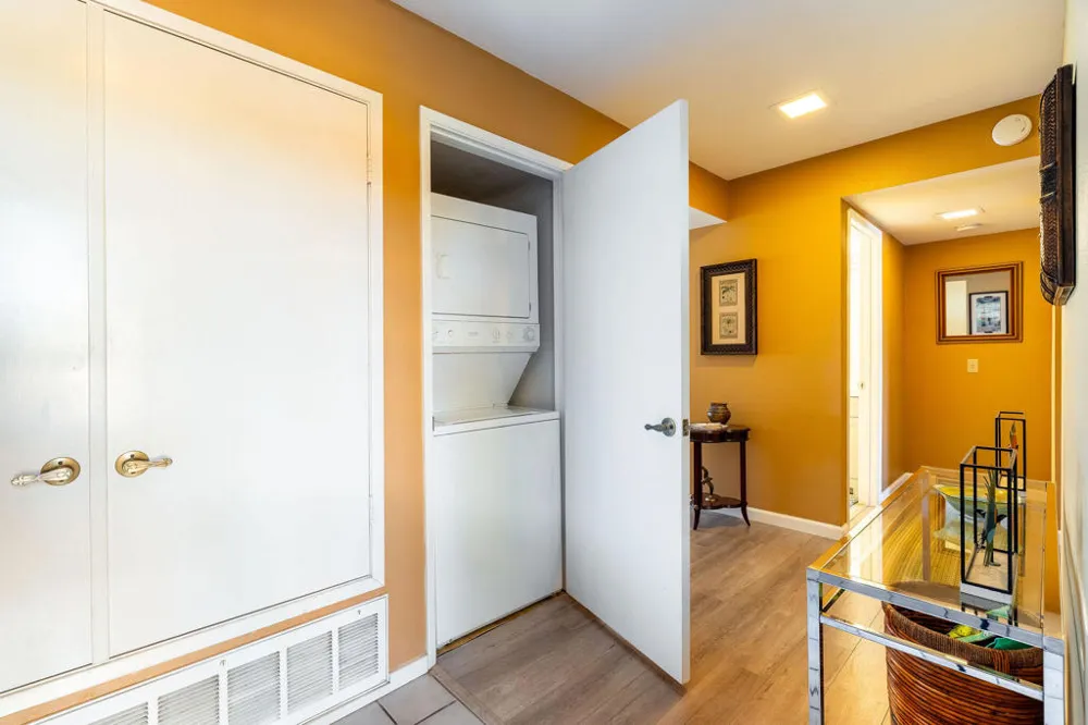 35200 Cathedral Canyon Drive #B10 Cathedral City, CA 92234