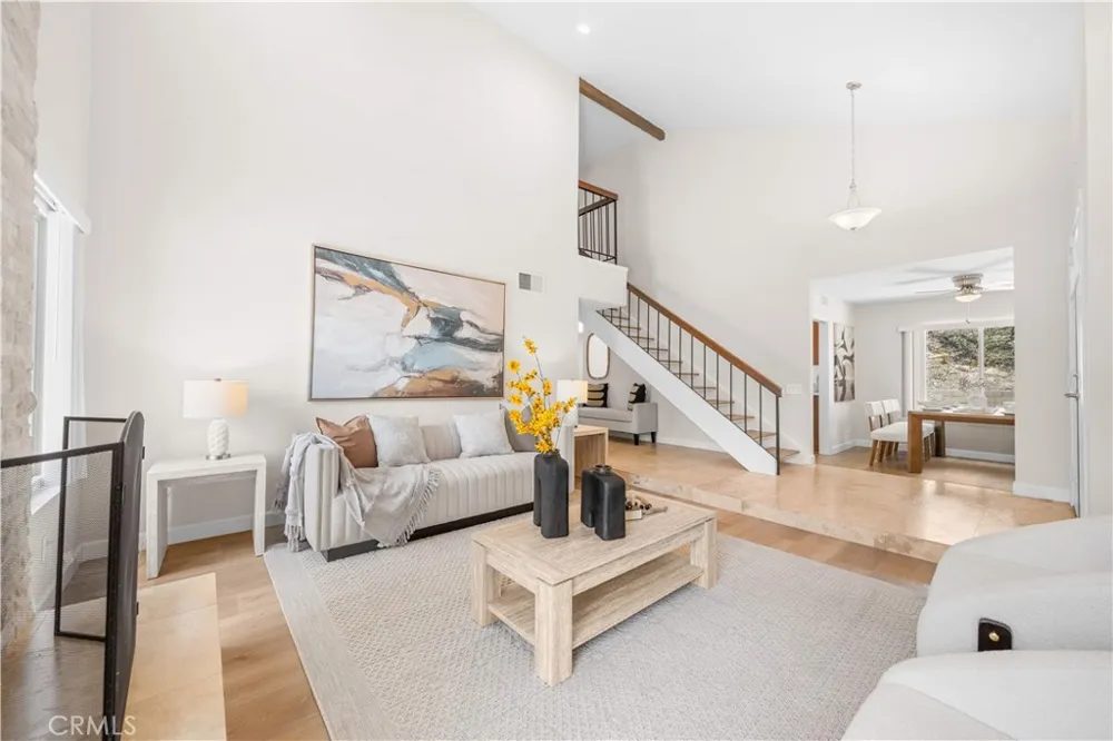 23992 Via La Coruna Mission Viejo, CA 92691