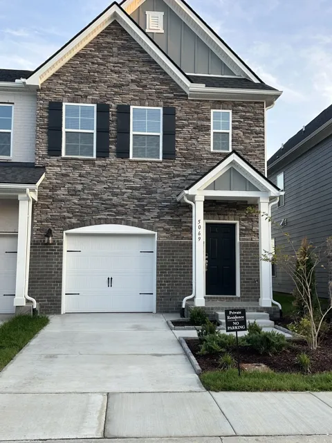 5069 Dayflower Dr