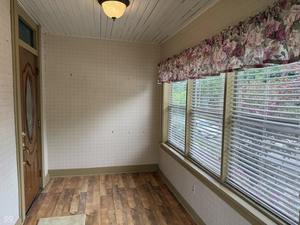 225 S Franklin Street Knightstown, IN 46148