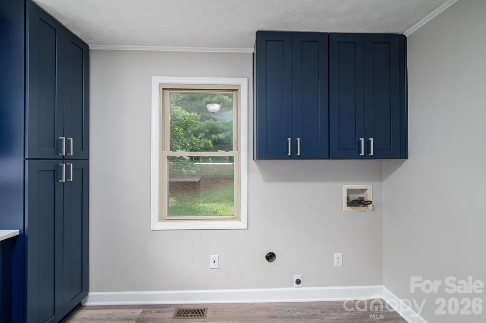 626 Dallas Spencer Mtn Road Dallas, NC 28034