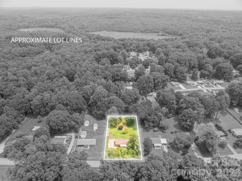 626 Dallas Spencer Mtn Road Dallas, NC 28034