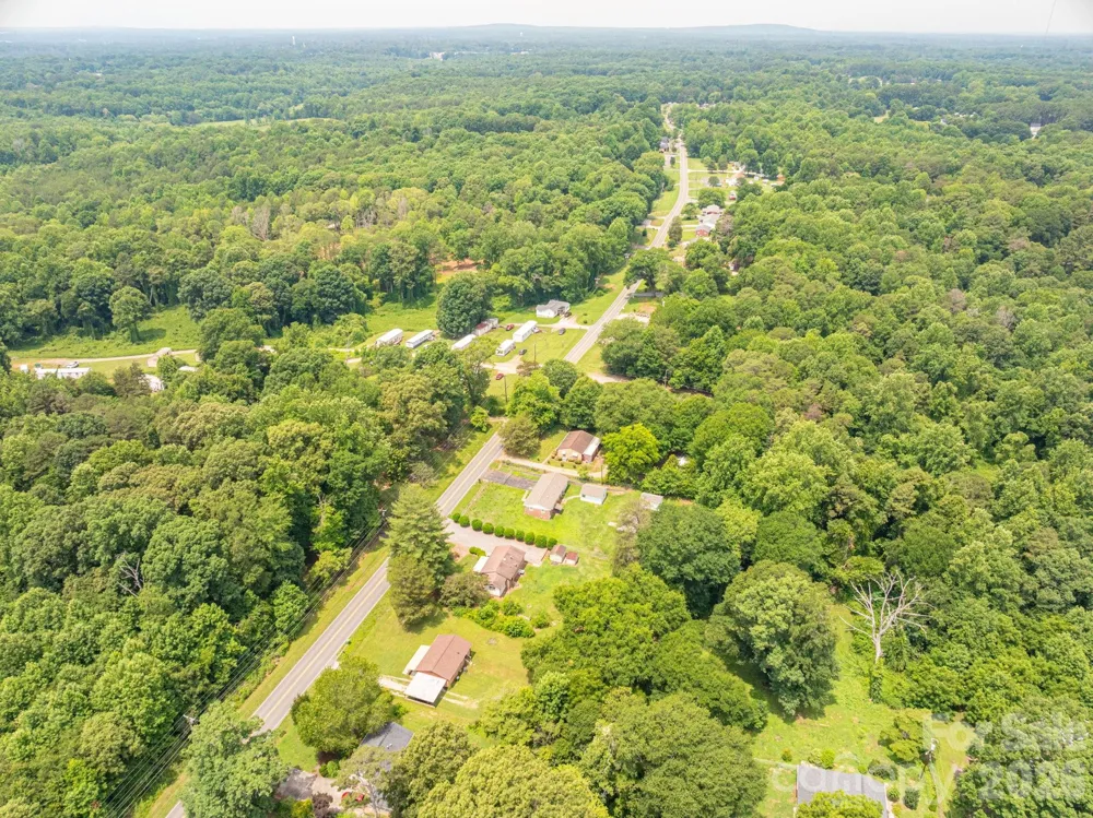 626 Dallas Spencer Mtn Road Dallas, NC 28034