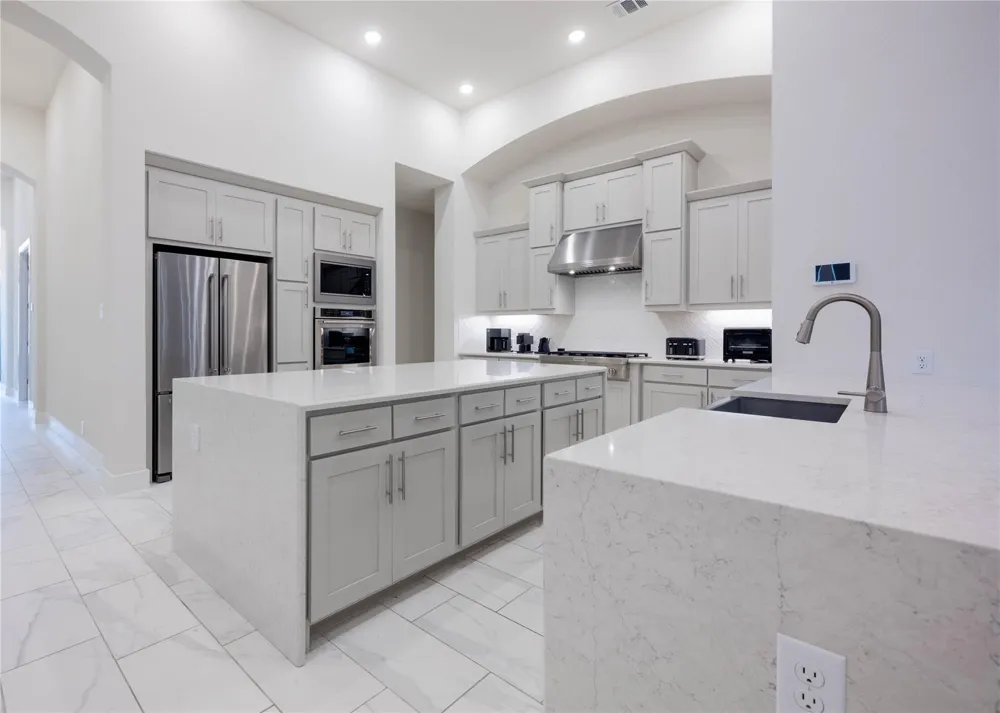 7015 Cantera Manor Boulevard San Antonio, TX 78255